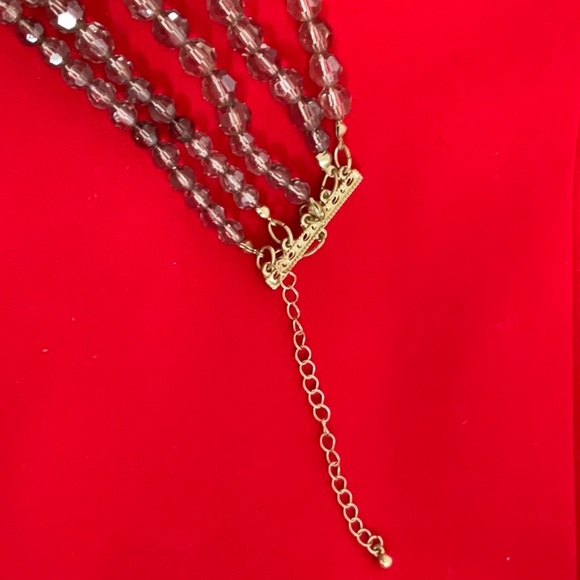 Beautiful Necklace - Picture 5 of 6